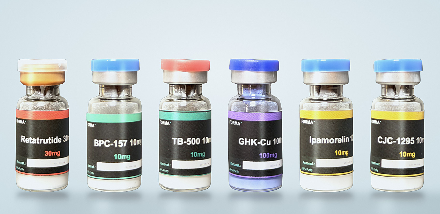 Los seis péptidos del catálogo FORMA° en fila sobre fondo claro: Retatrutide, BPC-157, TB-500, GHK-Cu, Ipamorelin y CJC-1295